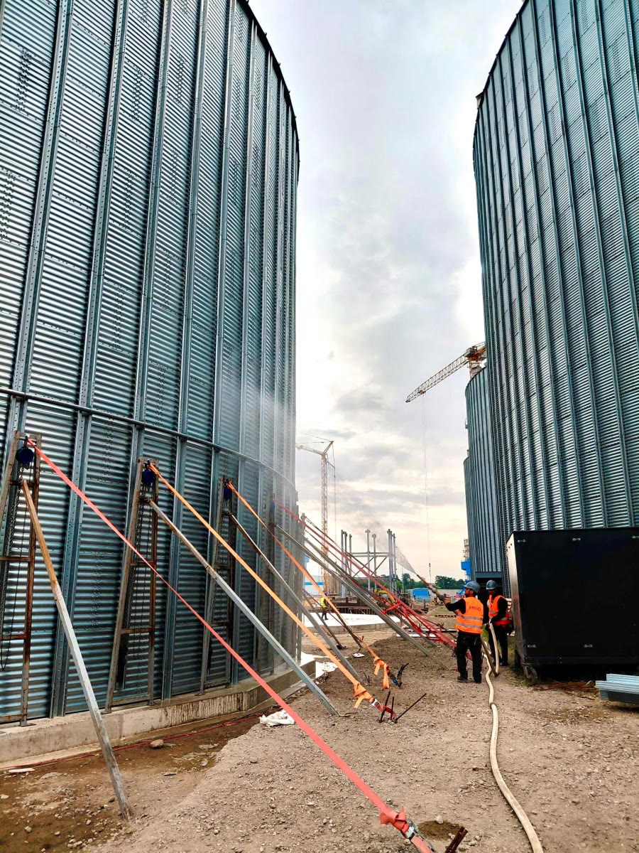 Verificare impermeabilitate siloz — proba cu apă pe peretele celulei, Rosilo